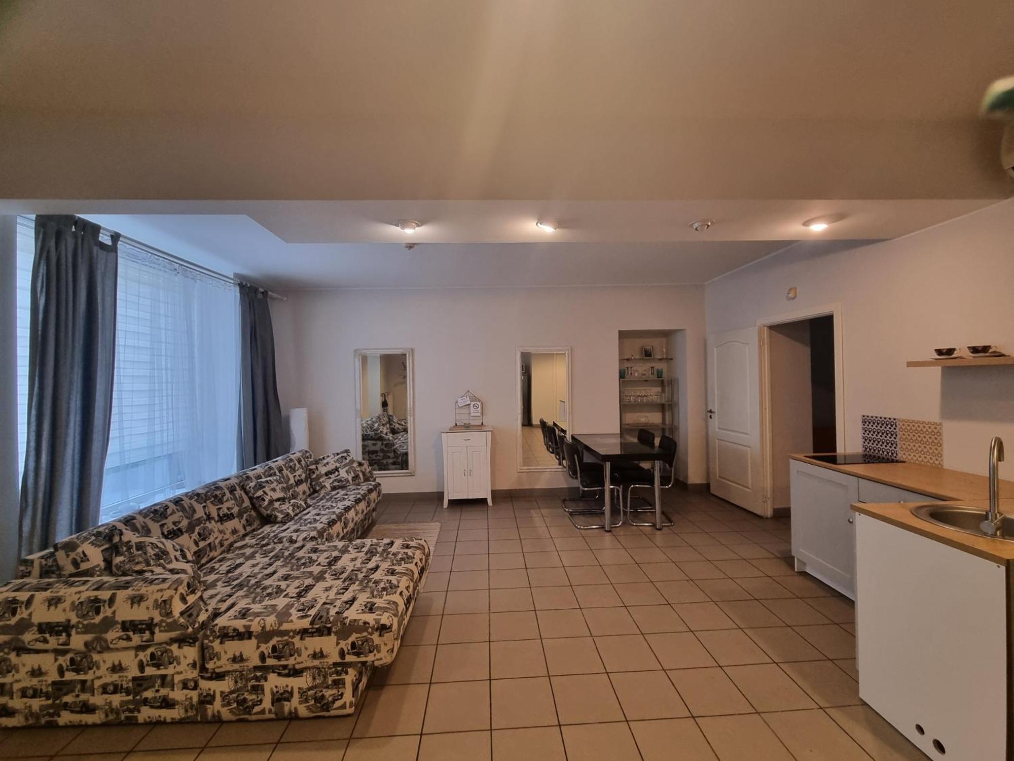 Camellia Studio Apartment & Parking リガ エクステリア 写真
